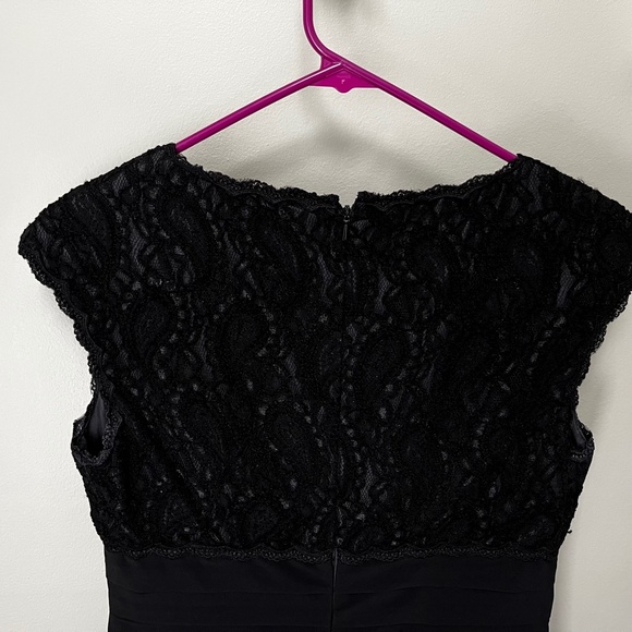 JONES WEAR Black Lace Tiered Dress/Size 4 - Picture 6 of 14